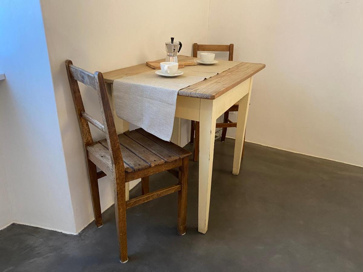 Casa Vino E Birra Aparthotel Osogna ภายนอก รูปภาพ