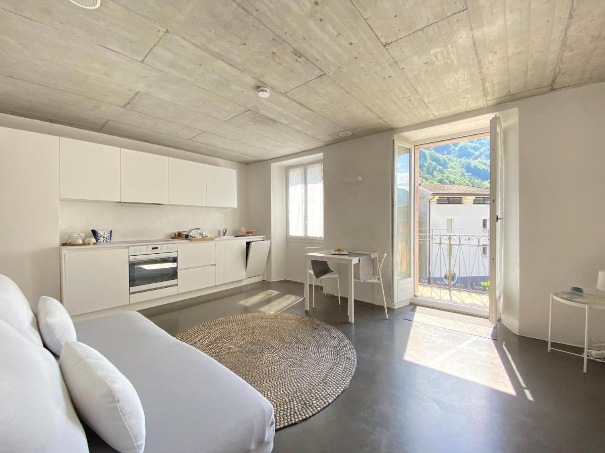 Casa Vino E Birra Aparthotel Osogna ภายนอก รูปภาพ