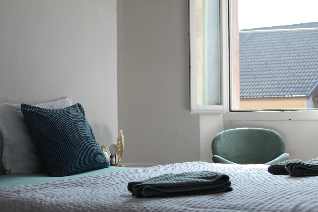 Casa Vino E Birra Aparthotel Osogna ภายนอก รูปภาพ